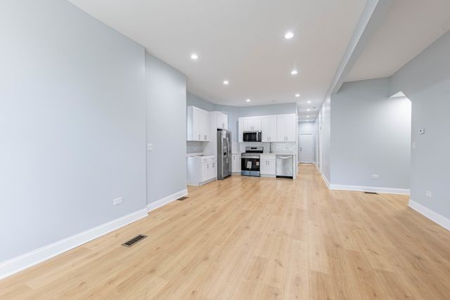 1520 S Christiana Avenue, Chicago, IL 60623