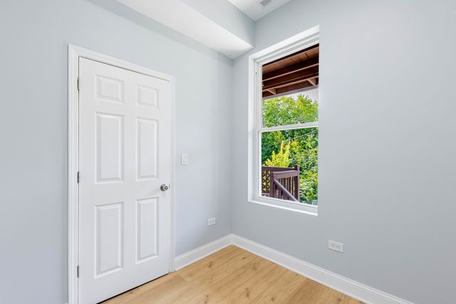 1520 S Christiana Avenue, Chicago, IL 60623