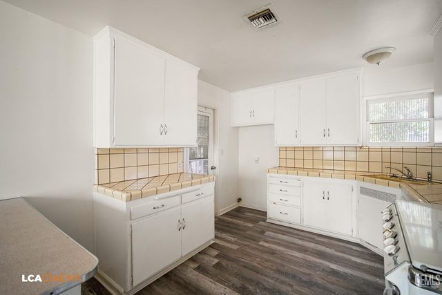 619 Palo Verde Street, Bakersfield, CA 93309