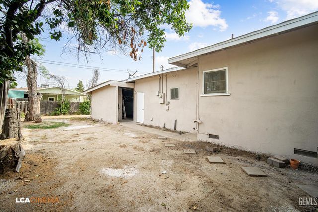619 Palo Verde Street, Bakersfield, CA 93309