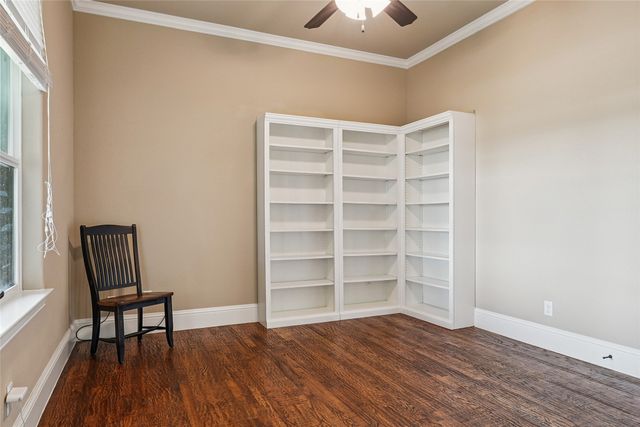 5550 Donald Road, Krum, TX 76249