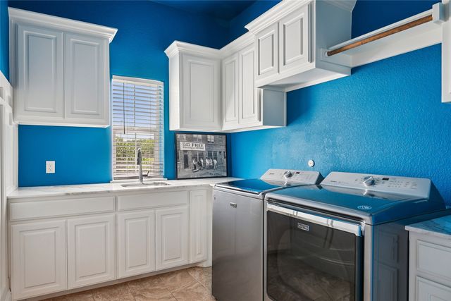 5550 Donald Road, Krum, TX 76249