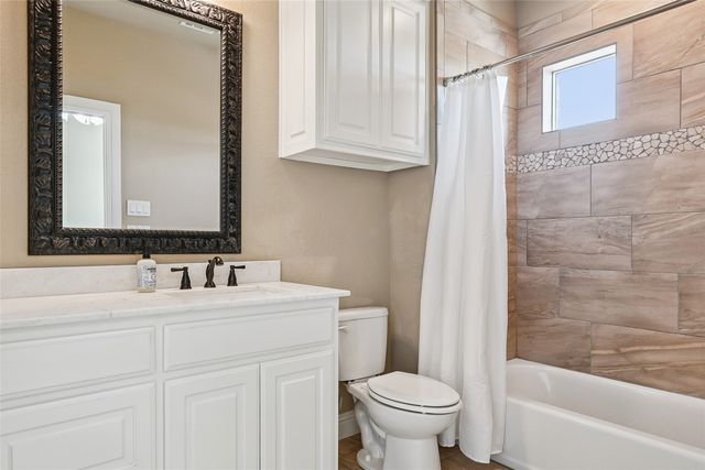 5550 Donald Road, Krum, TX 76249