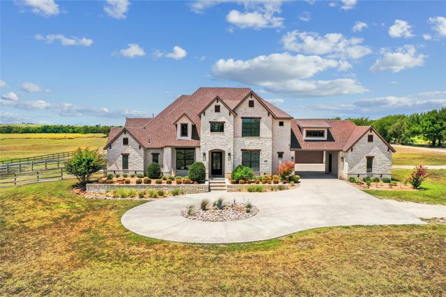 5550 Donald Road, Krum, TX 76249