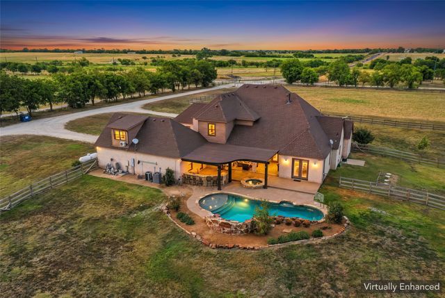 5550 Donald Road, Krum, TX 76249