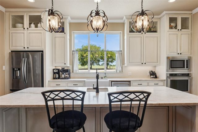 5550 Donald Road, Krum, TX 76249
