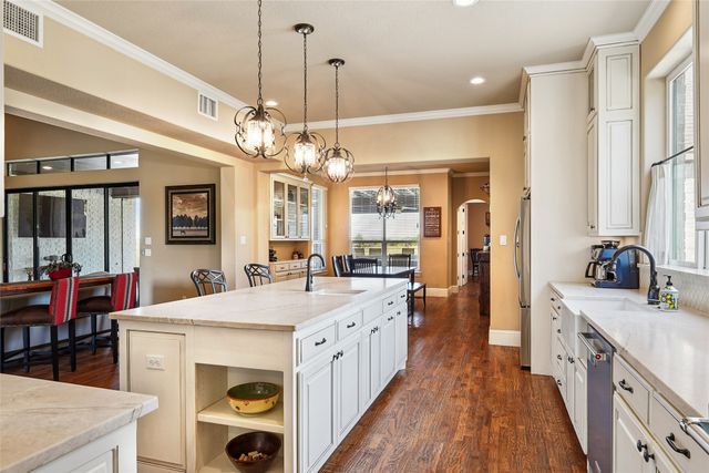 5550 Donald Road, Krum, TX 76249