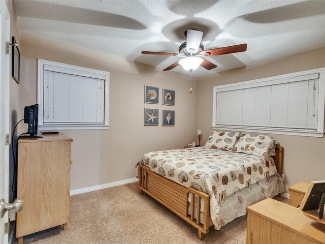 3321 Pine Street, Galveston, TX 77551