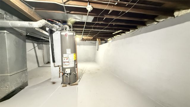 104 E 15th Street, Des Moines, IA 50316