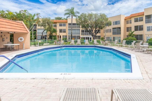 6850 Royal Palm Boulevard 106g, Margate, FL 33063