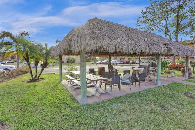 6850 Royal Palm Boulevard 106g, Margate, FL 33063