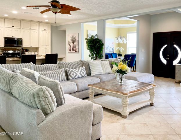 1043 Plantation Drive, Panama City, FL 32404