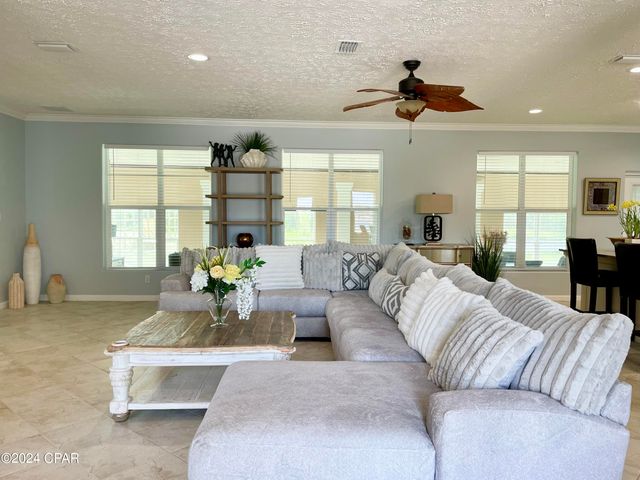 1043 Plantation Drive, Panama City, FL 32404