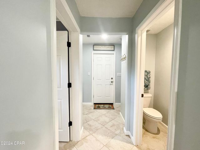 1043 Plantation Drive, Panama City, FL 32404