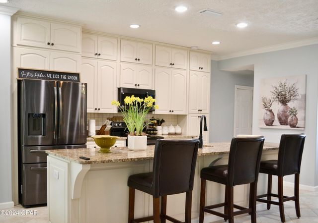 1043 Plantation Drive, Panama City, FL 32404