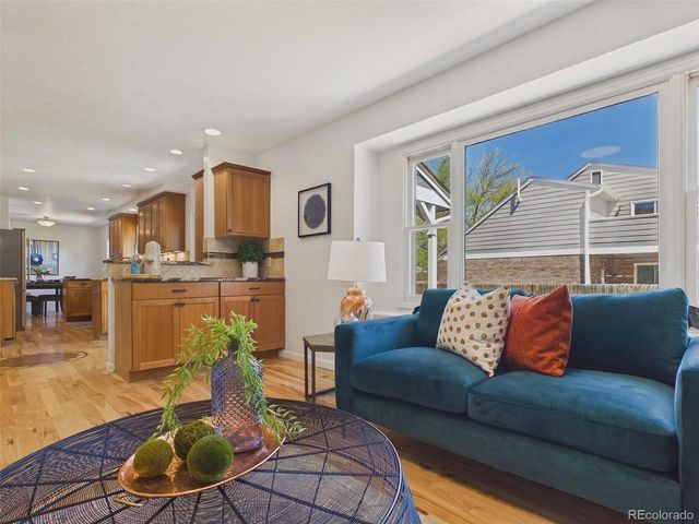 7152 Ellis St, Arvada, CO 80004