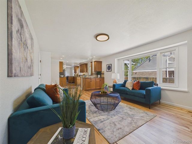 7152 Ellis St, Arvada, CO 80004