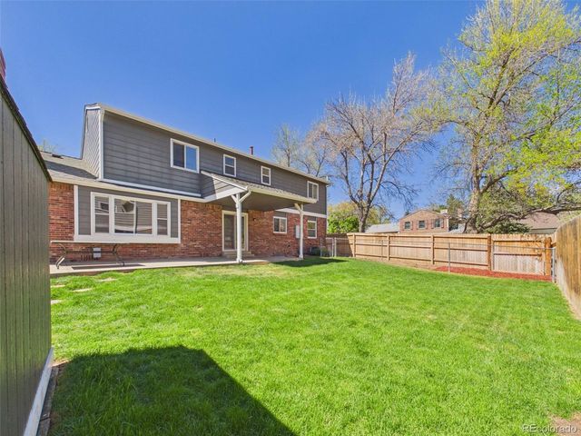 7152 Ellis St, Arvada, CO 80004