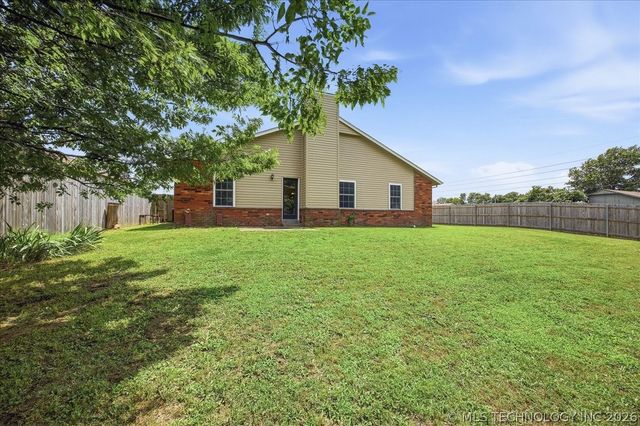 12007 E 83rd Street N, Owasso, OK 74055