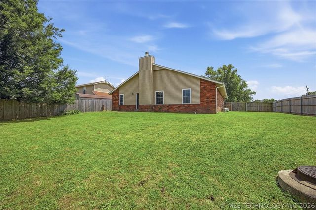 12007 E 83rd Street N, Owasso, OK 74055