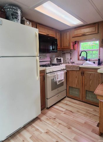 80 Valley Gorge Pass, Angola, IN 46703