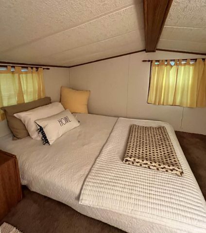 80 Valley Gorge Pass, Angola, IN 46703