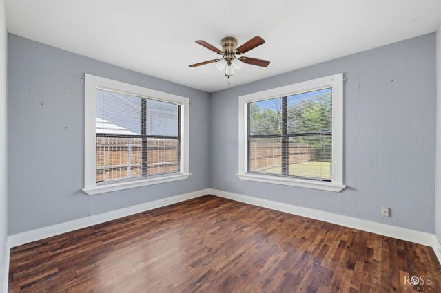 2213 W Ave L, San Angelo, TX 76901