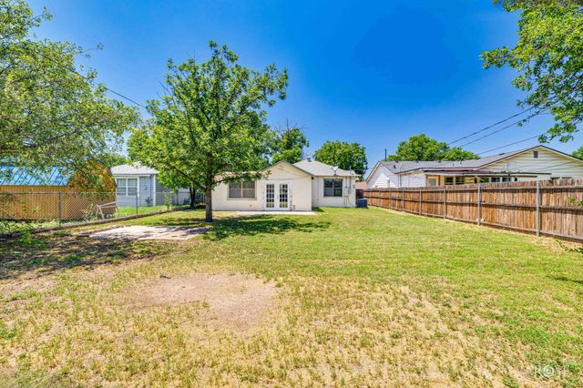 2213 W Ave L, San Angelo, TX 76901