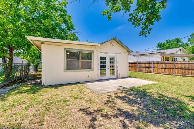 2213 W Ave L, San Angelo, TX 76901