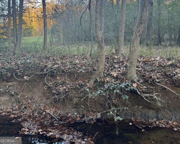 2050 Whispering Way, Statham, GA 30666