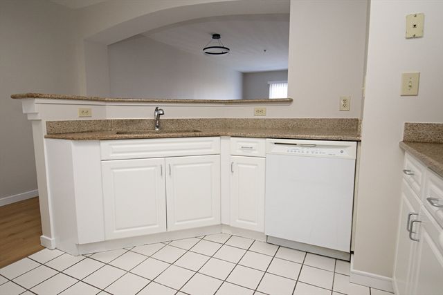 175 Cottage St. 501, Chelsea, MA 02150