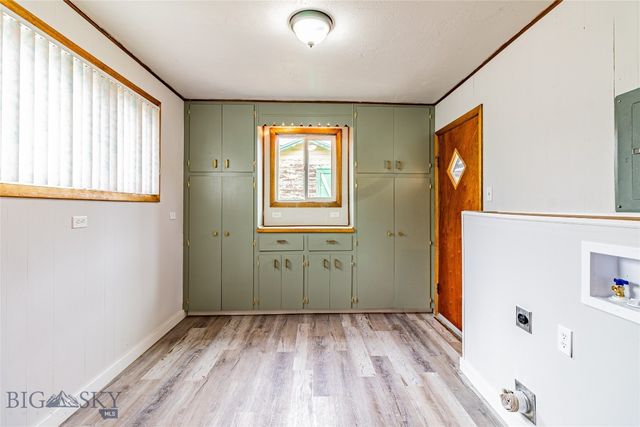 1044 S Wyoming Street, Butte, MT 59701