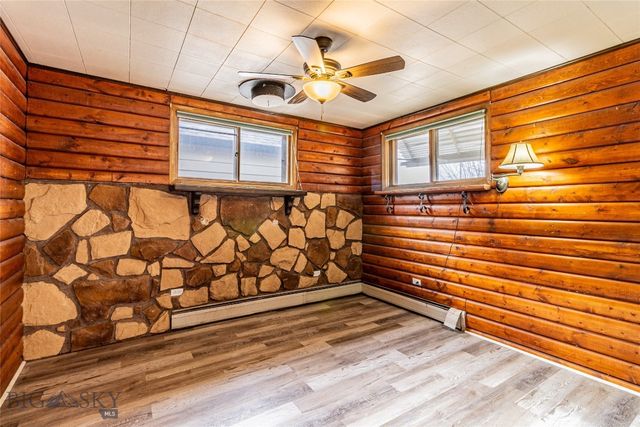 1044 S Wyoming Street, Butte, MT 59701