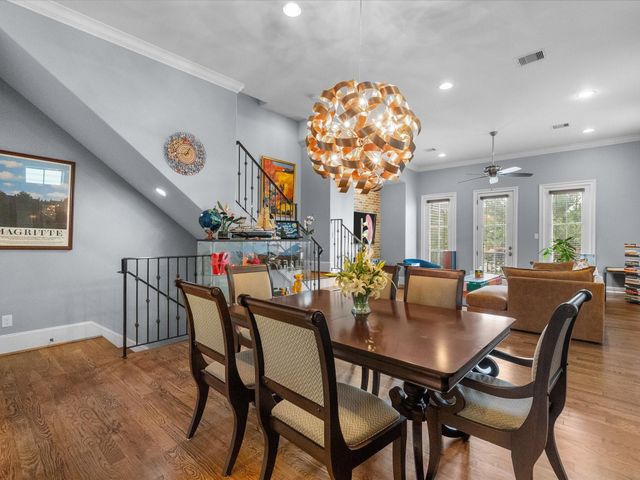 1616 Rosewood Street, Houston, TX 77004