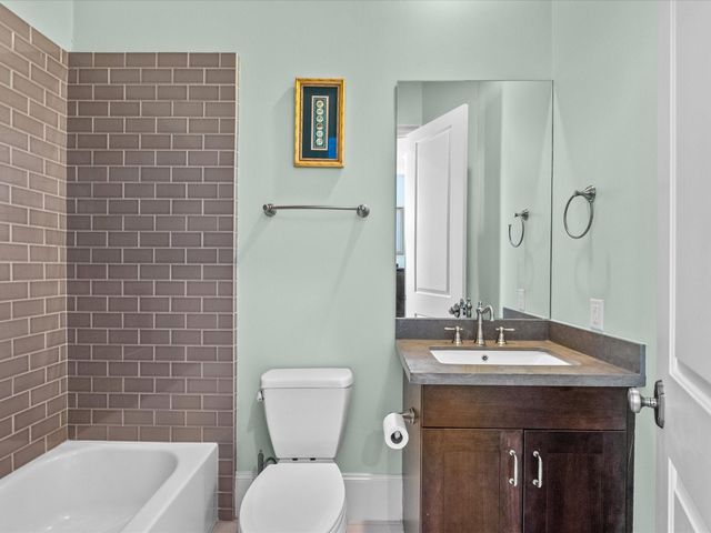 1616 Rosewood Street, Houston, TX 77004