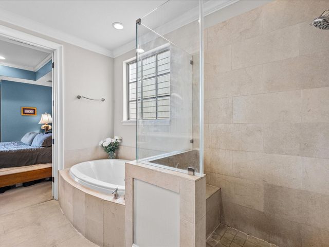 1616 Rosewood Street, Houston, TX 77004