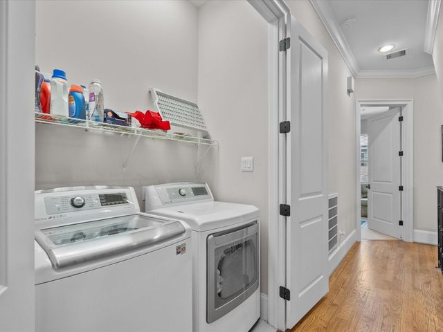 1616 Rosewood Street, Houston, TX 77004