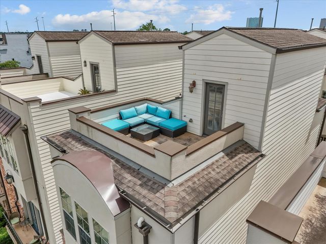 1616 Rosewood Street, Houston, TX 77004