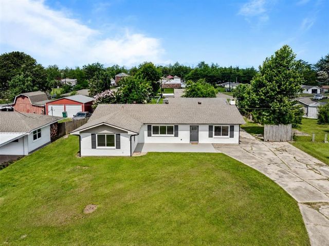 1221 Matilda St Street, Westlake, LA 70669