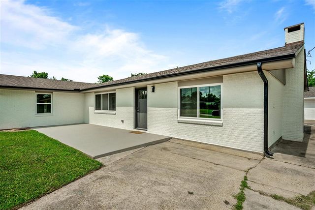 1221 Matilda St Street, Westlake, LA 70669