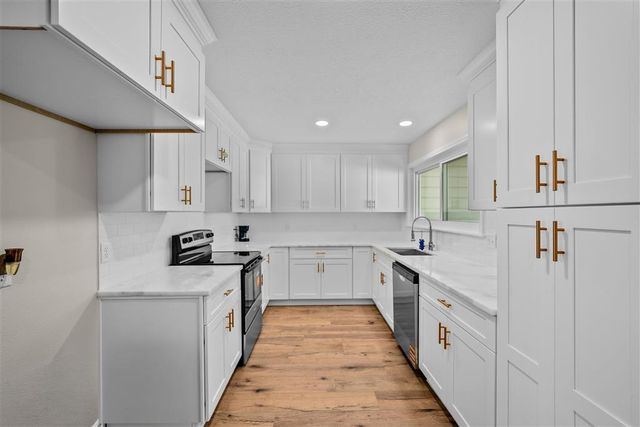 1221 Matilda St Street, Westlake, LA 70669