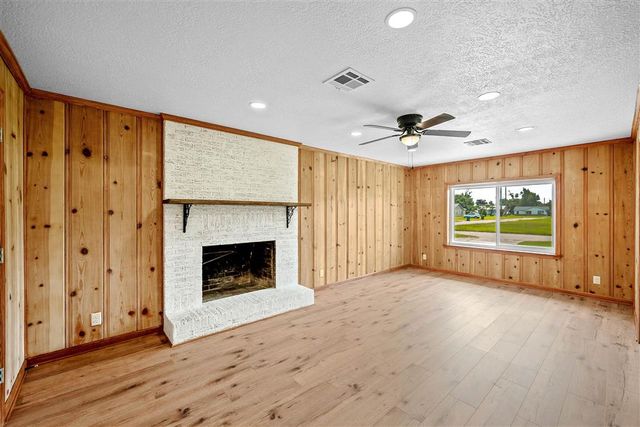 1221 Matilda St Street, Westlake, LA 70669