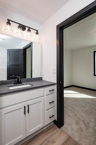 6719 66th Avenue S, Horace, ND 58047