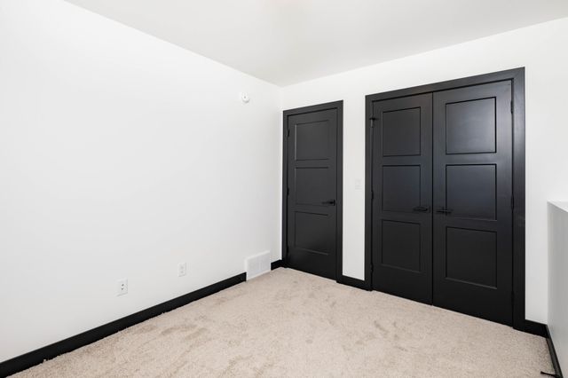 6719 66th Avenue S, Horace, ND 58047