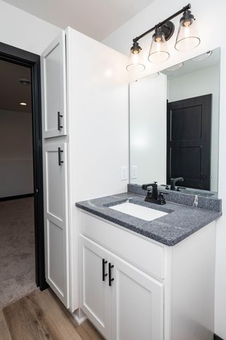 6719 66th Avenue S, Horace, ND 58047