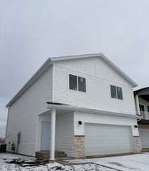 6719 66th Avenue S, Horace, ND 58047