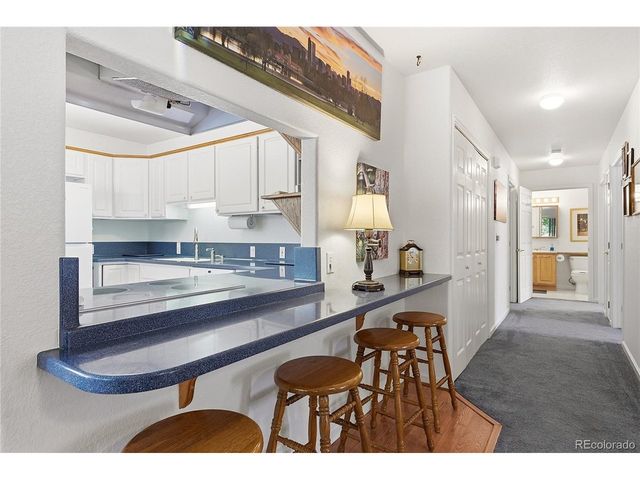 2206 S Iola St, Aurora, CO 80014