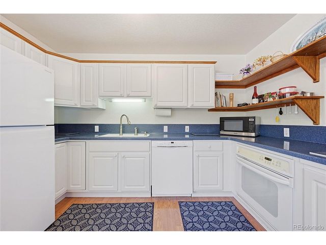 2206 S Iola St, Aurora, CO 80014