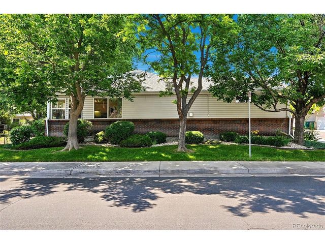 2206 S Iola St, Aurora, CO 80014
