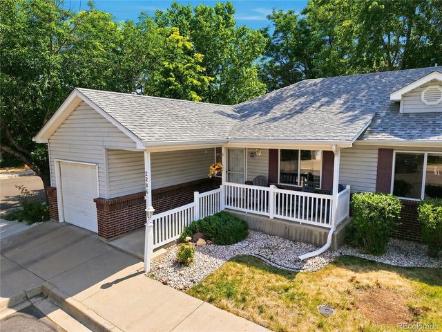 2206 S Iola St, Aurora, CO 80014